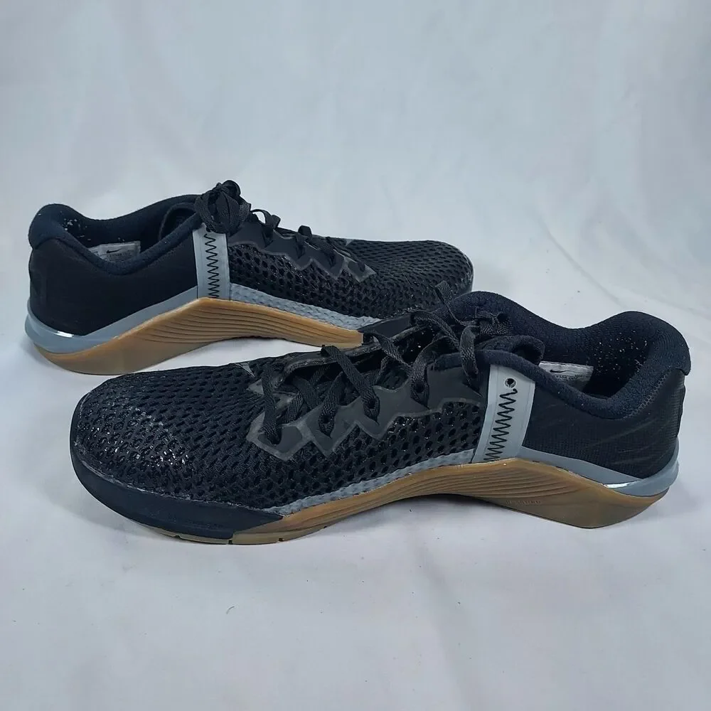 Nike Metcon 6 Men’s 10.5 Black Gray Gum Sole CrossFit Training Sneakers